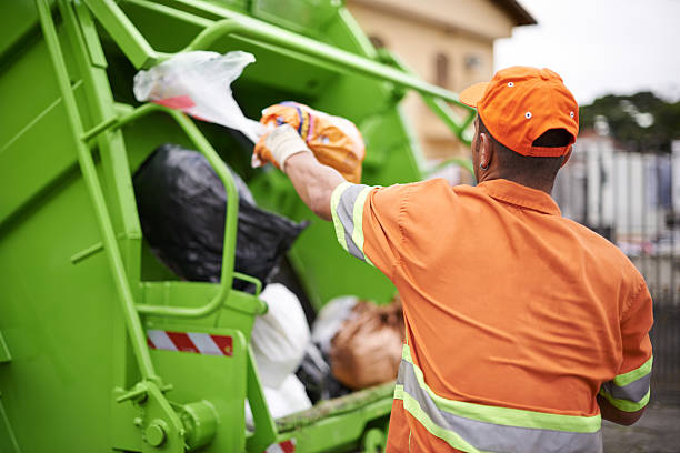 Commercial Cleanout Services in Earle, AR